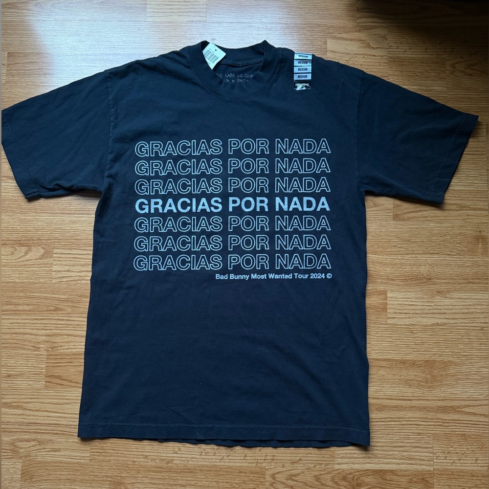 NWT Bad Bunny Gracias Por Nada T-shirt